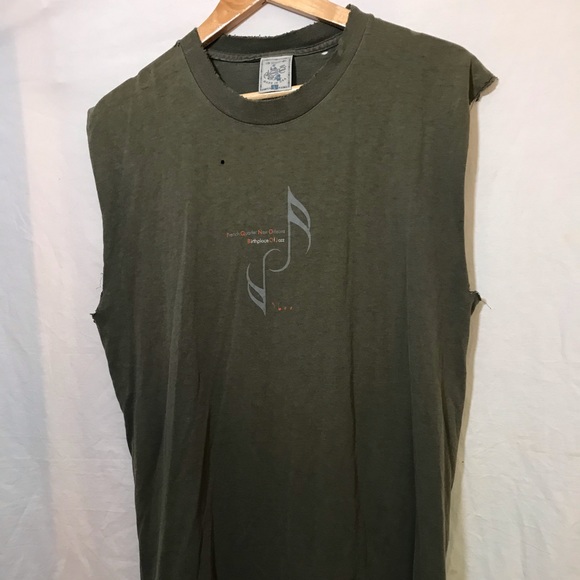Men’s Vintage French Quarter New Orleans Tee Large